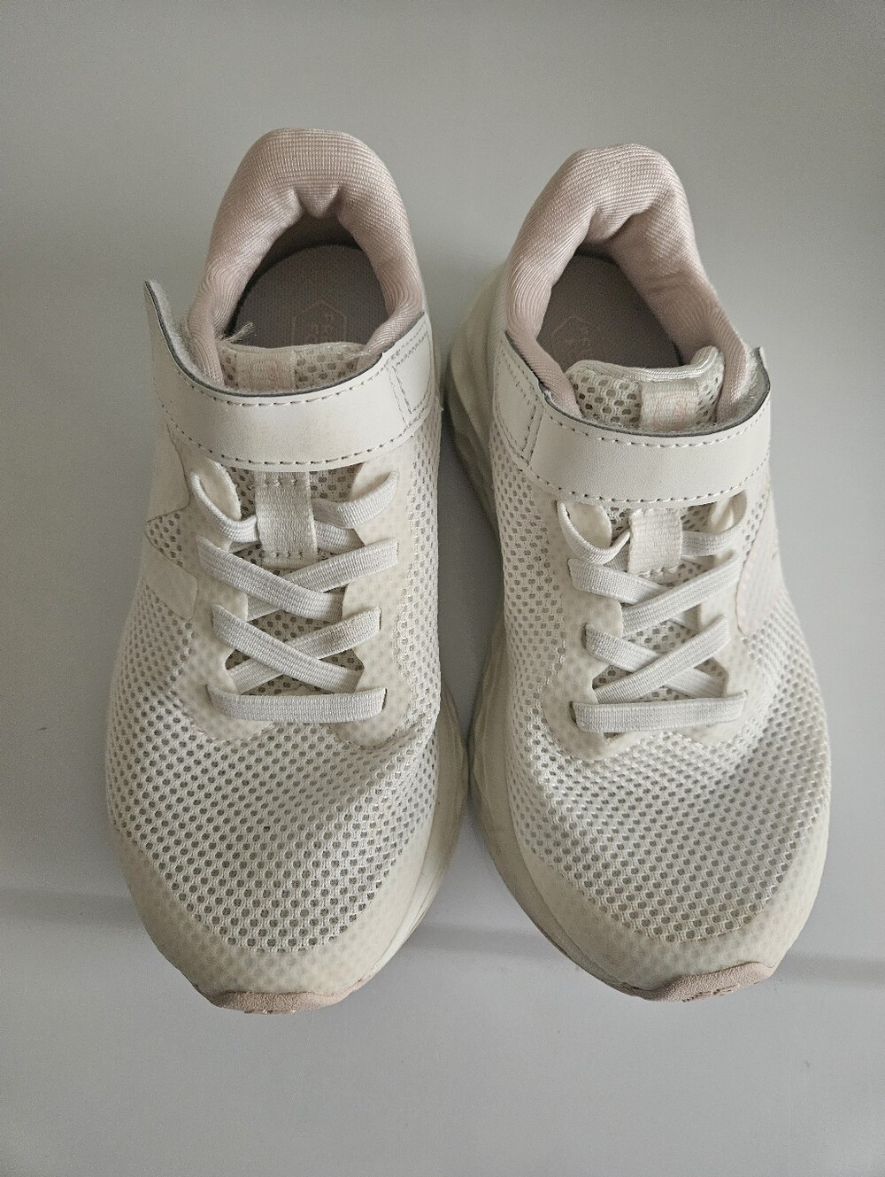 New Balance Fresh Foam Arishi v4, Little Kids 11.5, White